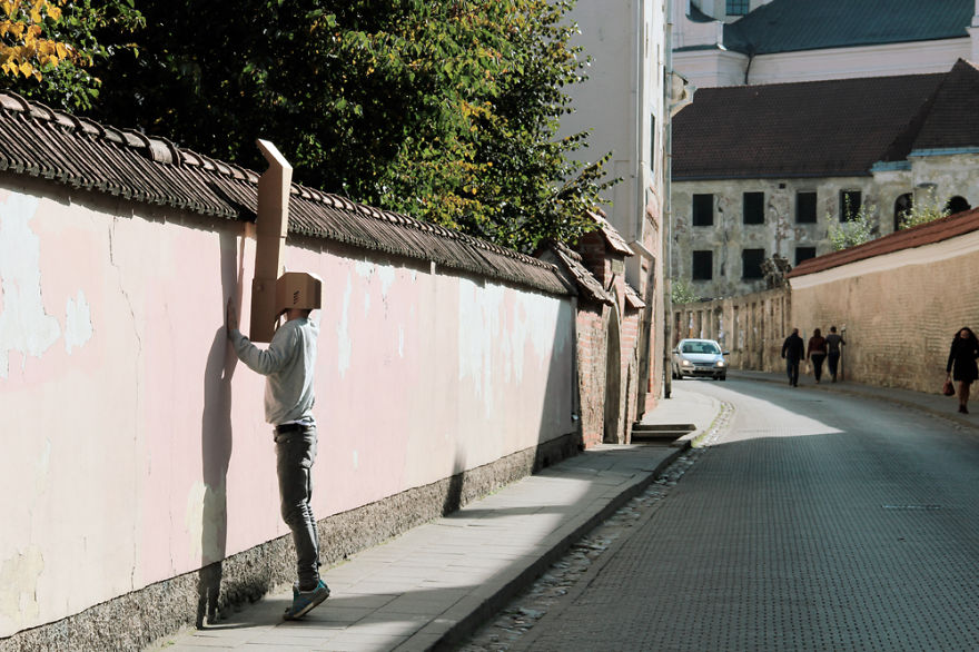 Eyeteleporter: A Mask That Displaces Your Eyesight