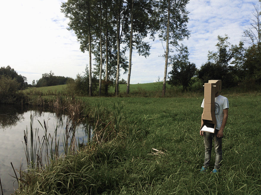 Eyeteleporter: A Mask That Displaces Your Eyesight