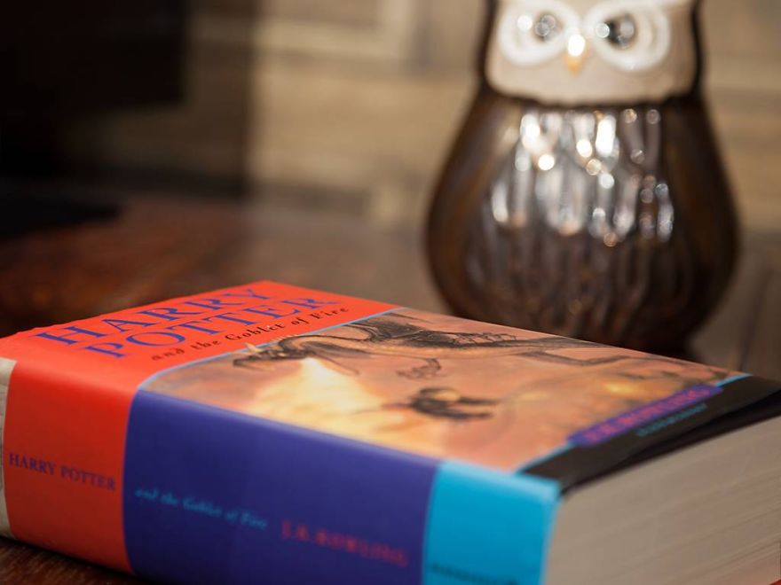 Harry Potter Fans Can Now Stay In Hogwarts-Themed Hotel Rooms