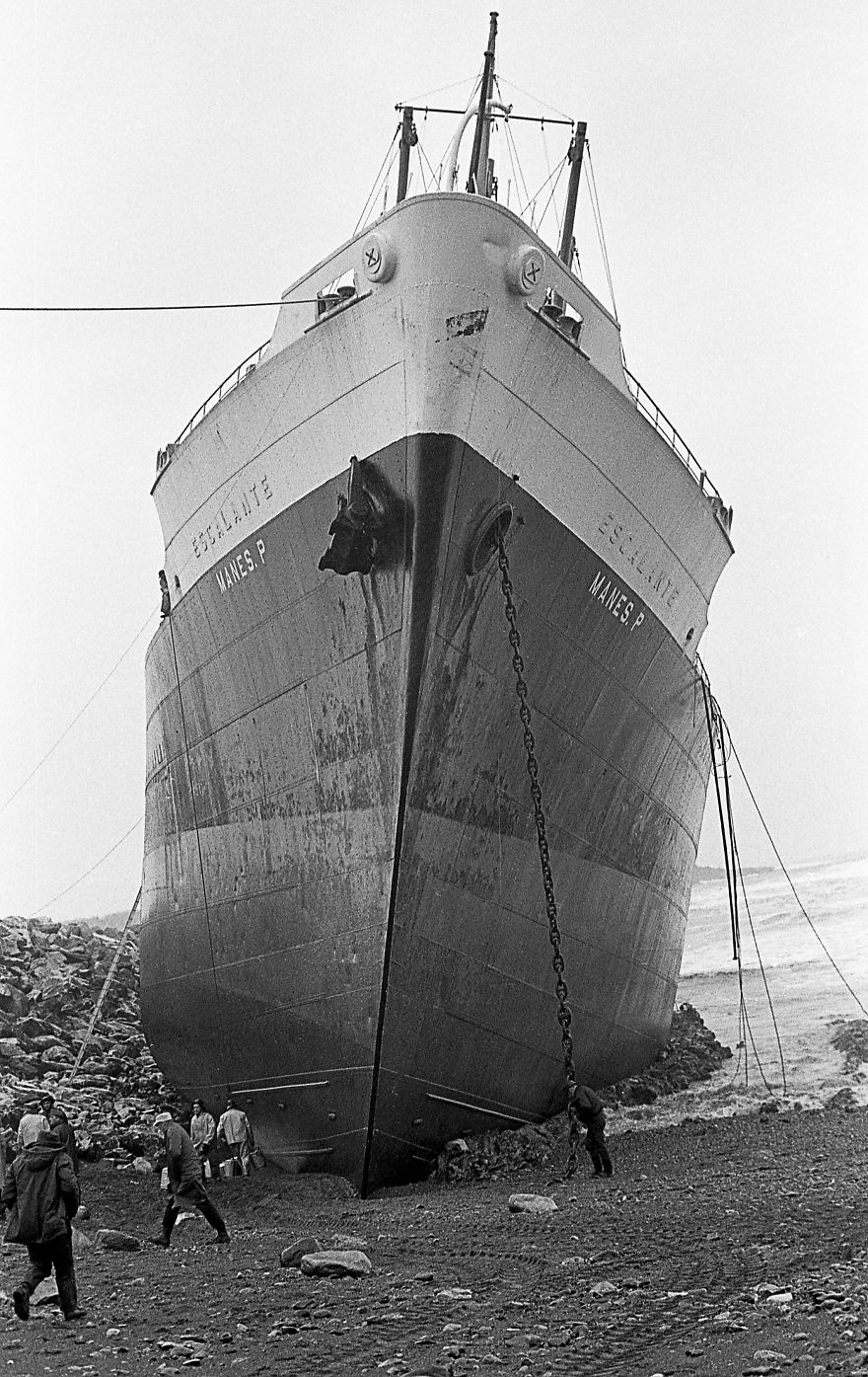 M.v. Manes P. Aground Saint John, N.b. Canada, February 1970. Photo By Bob Boudreau
