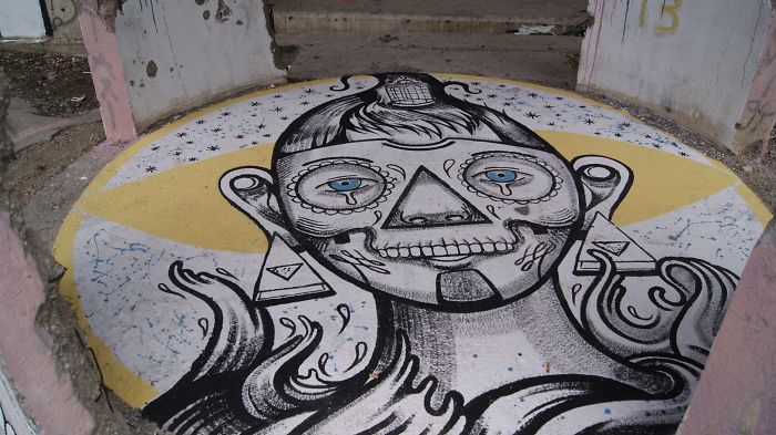 Photos Of Beautiful Street Art In Mostar