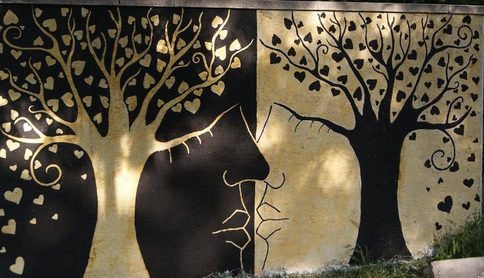 Photos Of Beautiful Street Art In Mostar