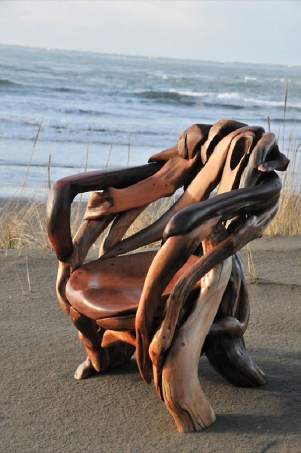 https://www.boredpanda.com/blog/wp-content/uploads/2014/10/Stunning-driftwood-creations-by-Jeffro-Uitto5__605.jpg