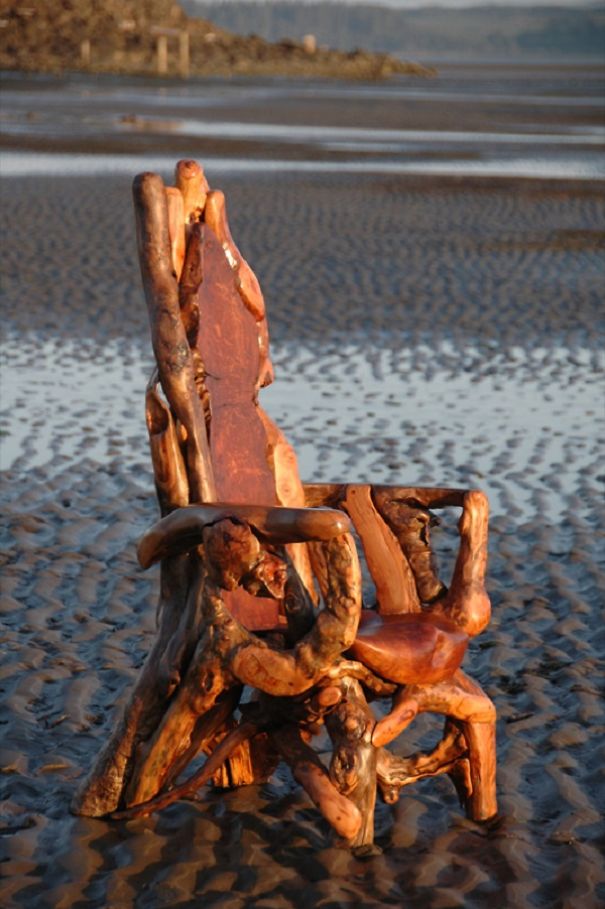 https://www.boredpanda.com/blog/wp-content/uploads/2014/10/Stunning-driftwood-creations-by-Jeffro-Uitto9__605.jpg