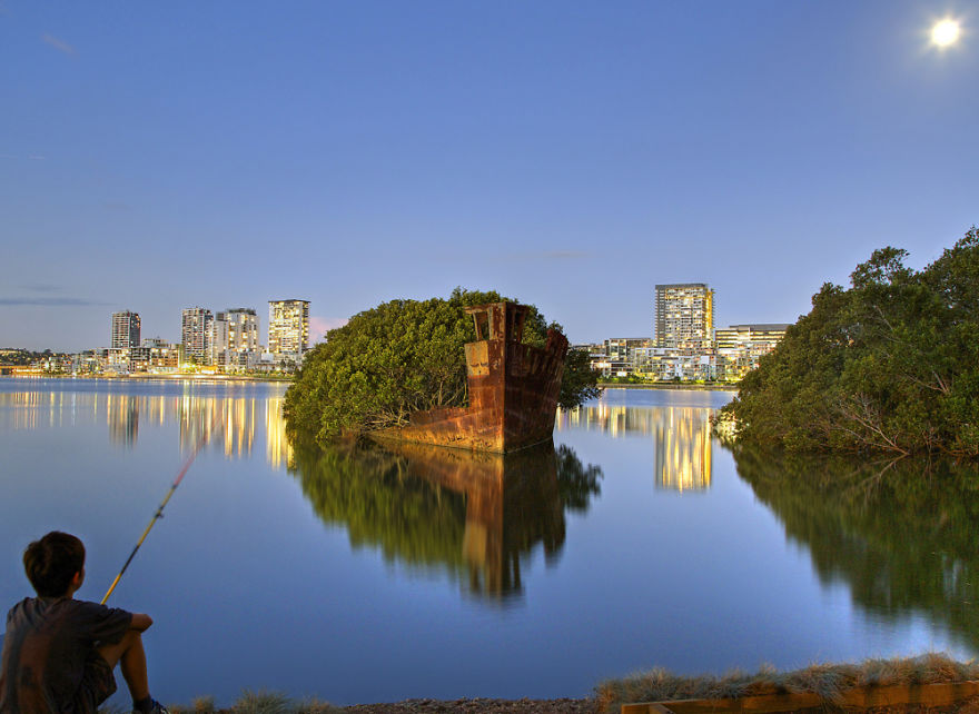 Sydney Wreck At Homebush By Todd Kennedy