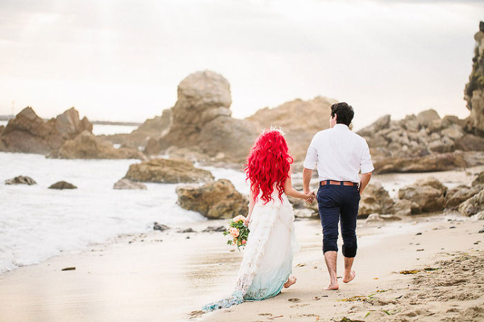 Little Mermaid-Themed Wedding For Your Inner Disney Geek