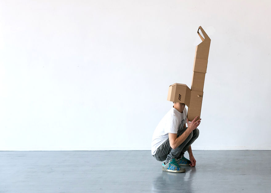 Eyeteleporter: A Mask That Displaces Your Eyesight