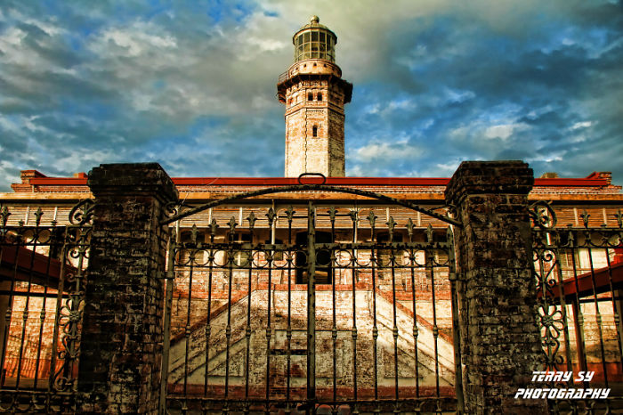 Cape Bojeador Lighthouse (ilocos Norte, Philippines)