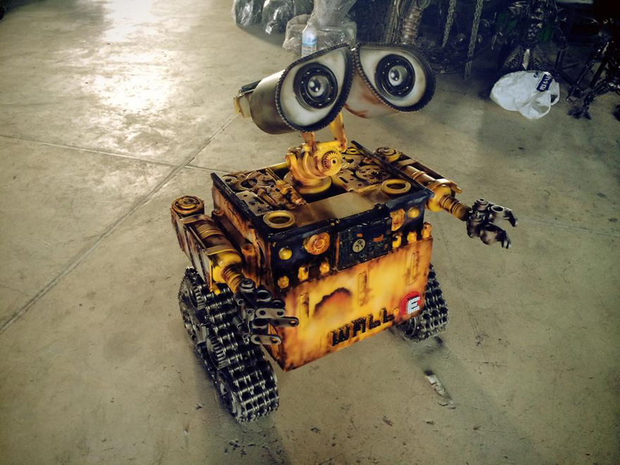 scrap-metal-sculptures-hulk-ban-hun-lek-9 scrap-metal-sculptures-hulk-ban-hun-lek-9