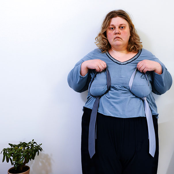 strange-self-portrait-selfie-photographer-iiu-susiraja-15 strange-self-portrait-selfie-photographer-iiu-susiraja-15