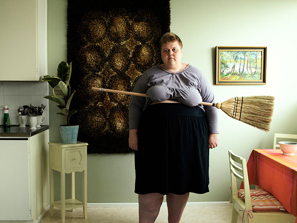 strange-self-portrait-selfie-photographer-iiu-susiraja-7 strange-self-portrait-selfie-photographer-iiu-susiraja-7