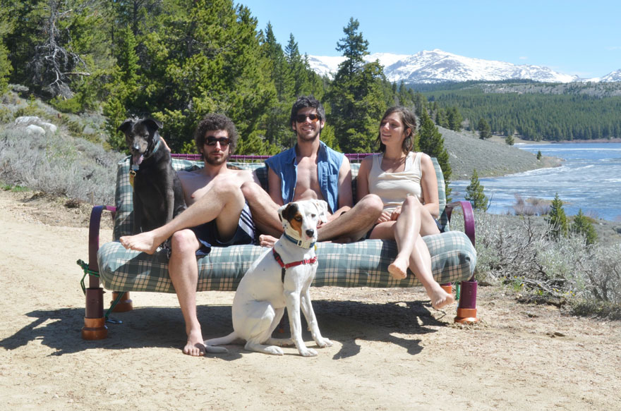 three-friends-two-dogs-one-futon-roadtrip-photos-14 three-friends-two-dogs-one-futon-roadtrip-photos-14