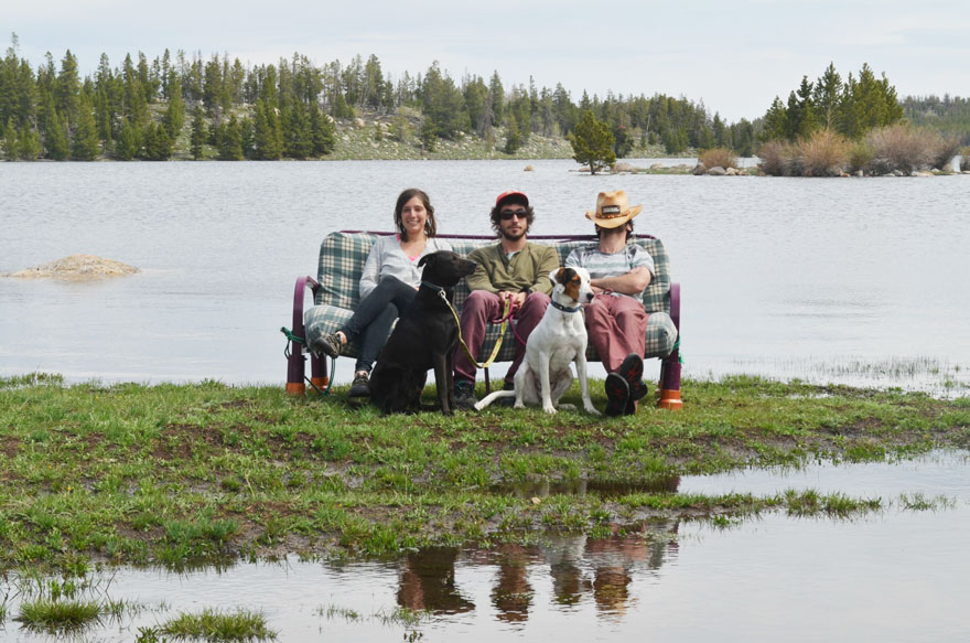three-friends-two-dogs-one-futon-roadtrip-photos-16 three-friends-two-dogs-one-futon-roadtrip-photos-16