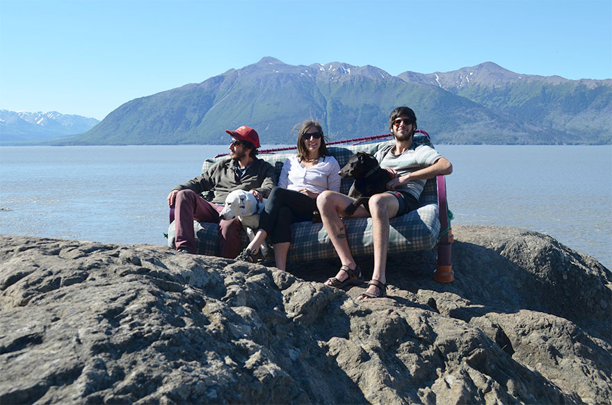 three-friends-two-dogs-one-futon-roadtrip-photos-5 three-friends-two-dogs-one-futon-roadtrip-photos-5