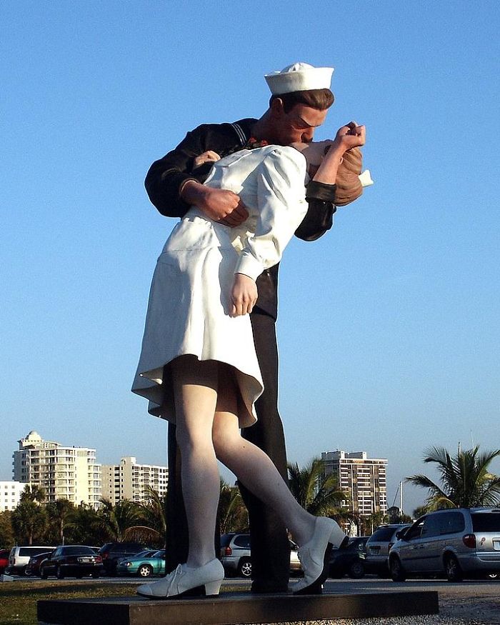 Unconditional Surrenderer,in San Diego Ca By Seward Johnson