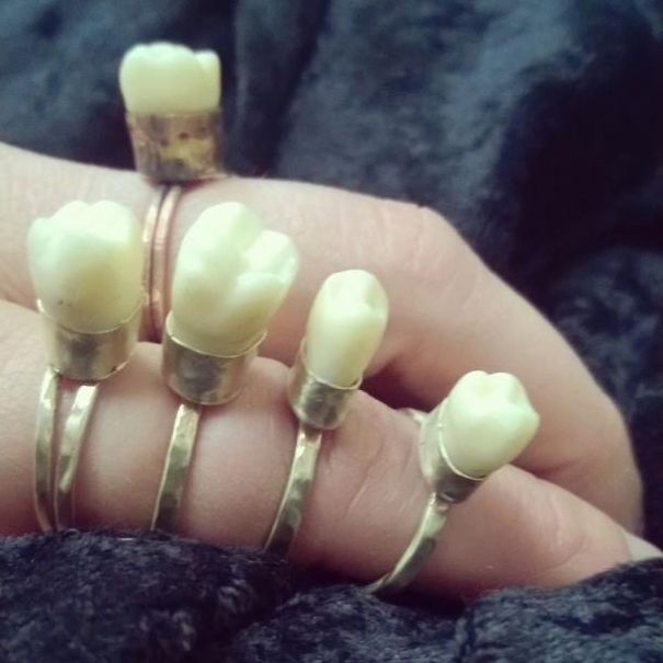 Tooth Ring