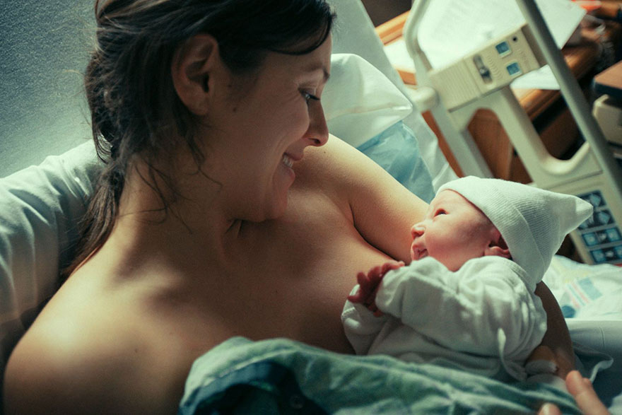 23-artists-recreate-family-photos-ernst-berlin-18 23-artists-recreate-family-photos-ernst-berlin-18