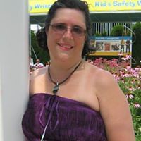 lori_walushis avatar