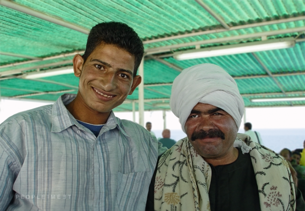 35 Photo-Stories Of People By A Guy Who's Been Traveling The World Since 2009 35 Photo-Stories Of People By A Guy Who's Been Traveling The World Since 2009