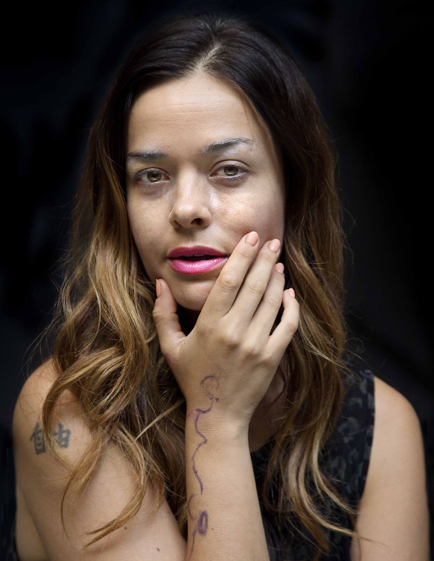 Little Girls Do Their Mothers' Makeup Little Girls Do Their Mothers' Makeup