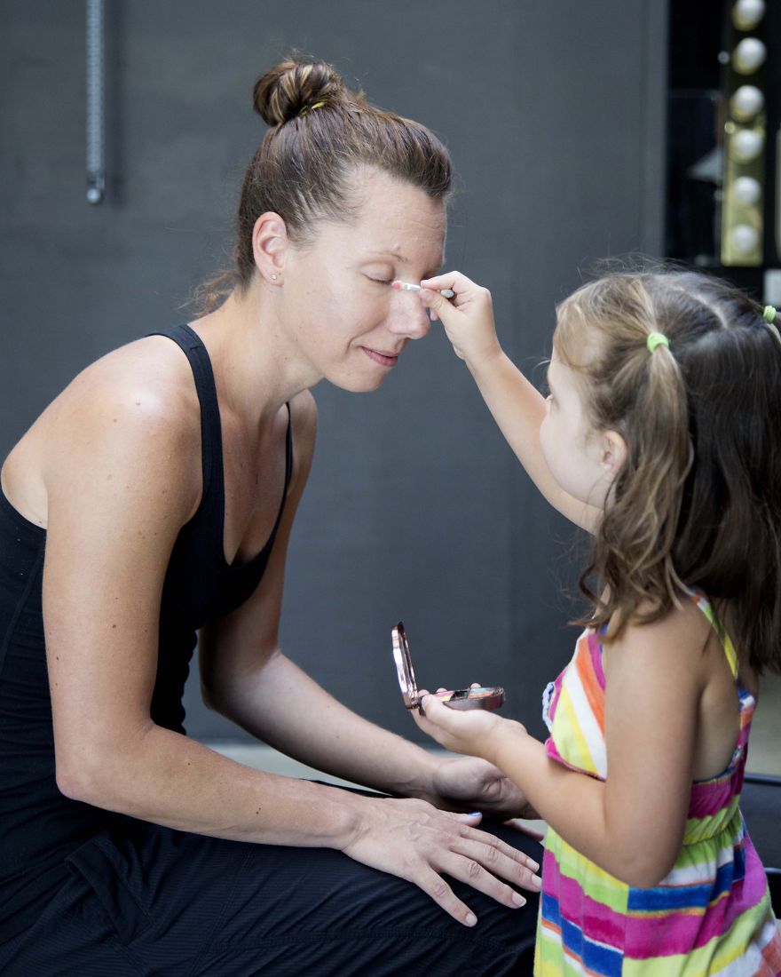 Little Girls Do Their Mothers' Makeup Little Girls Do Their Mothers' Makeup