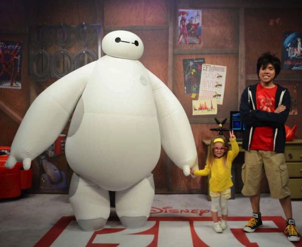 Mom Sews Incredibly Accurate Disney Costumes For Her Daughter To Wear At Disney World