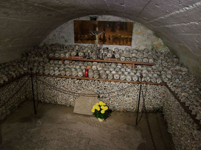 Beinhaus, Hallstatt, Austria