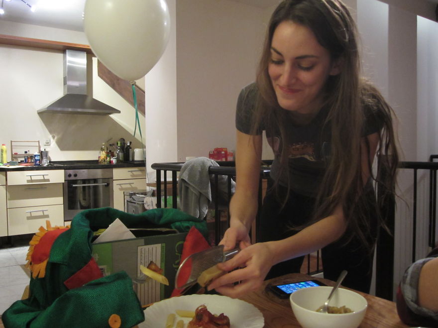 My Friendship With Caja The Box