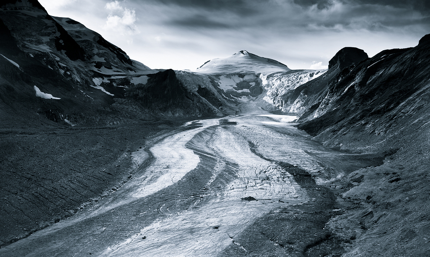 I Photographed Mountains That Look Like Mordor From The Lord Of The Rings I Photographed Mountains That Look Like Mordor From The Lord Of The Rings