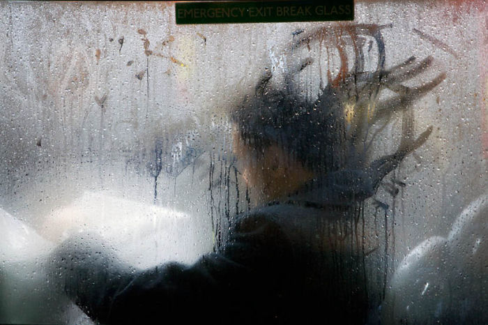 Contemporary Portraits Of London Bus Passengers That Resemble Classical Art Paintings