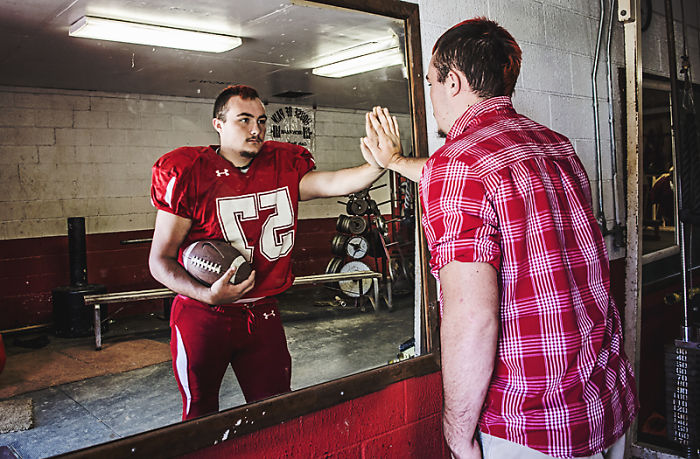 Football Fan Uses Photoshop To Pay Tribute To Team's Final Season