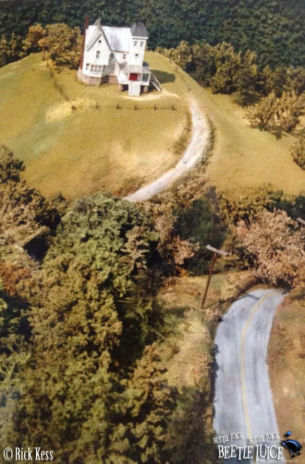 25 Amazing Behind The Scene Pics From Beetlejuice ! 25 Amazing Behind The Scene Pics From Beetlejuice !