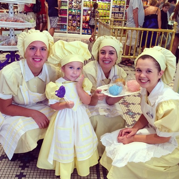 disney-girl-costumes-1 disney-girl-costumes-1