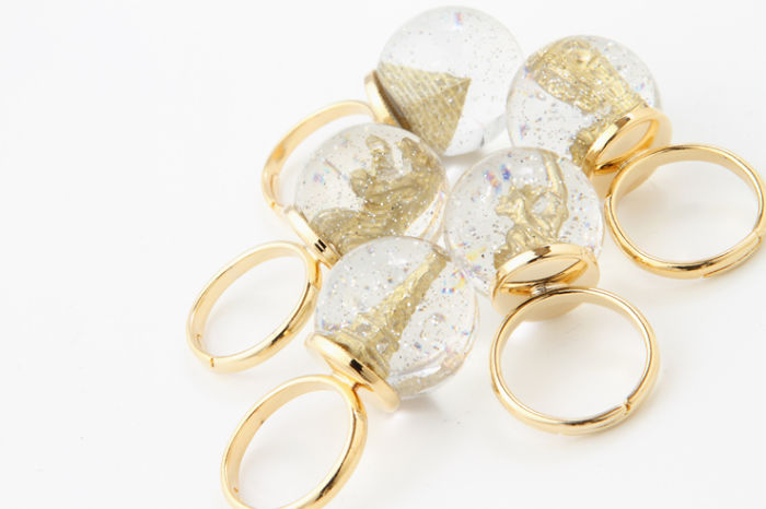 Wonders Of The World Snow Globe Rings