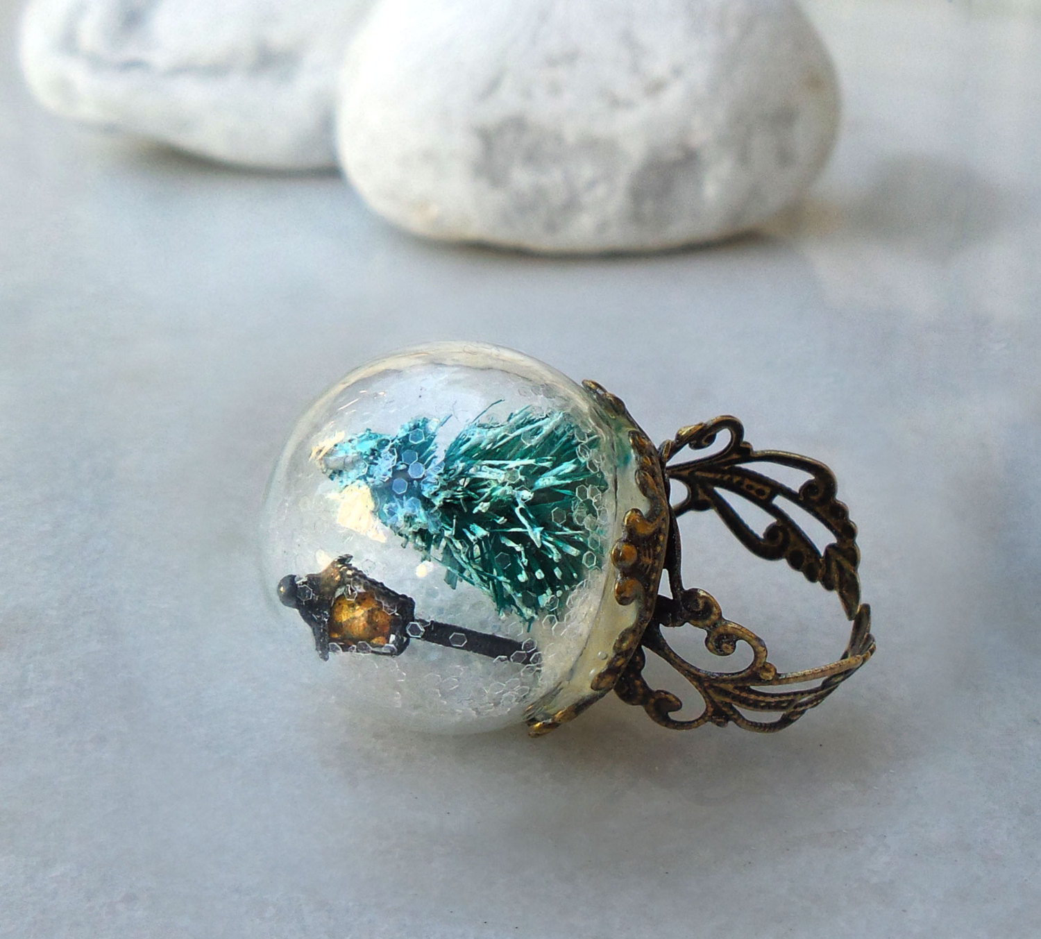 Christmas Snow Globe Ring