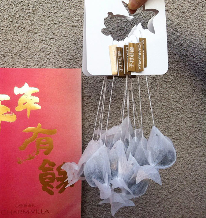 gold-fish-tea-bag-charm-villa-1 gold-fish-tea-bag-charm-villa-1