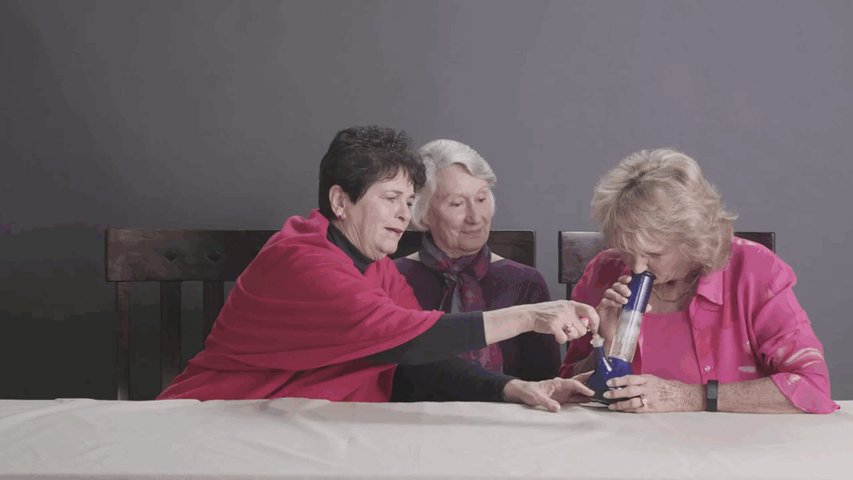 grandmas-try-weed-marijuana-cut-video-5 grandmas-try-weed-marijuana-cut-video-5