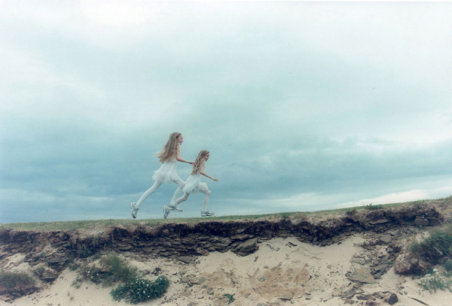 identical-twins-erna-hrefna-photography-iceland-ariko-inaoka-8 identical-twins-erna-hrefna-photography-iceland-ariko-inaoka-8