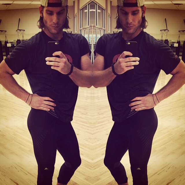 What If Guys Acted Like Girls On Instagram?