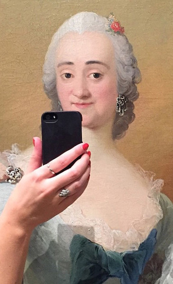 museum-historical-portrait-selfie-olivia-muus-2 museum-historical-portrait-selfie-olivia-muus-2