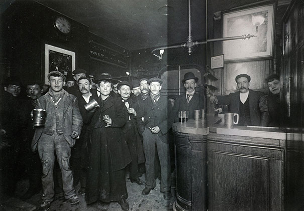 Interior Of A London Pub, 1898