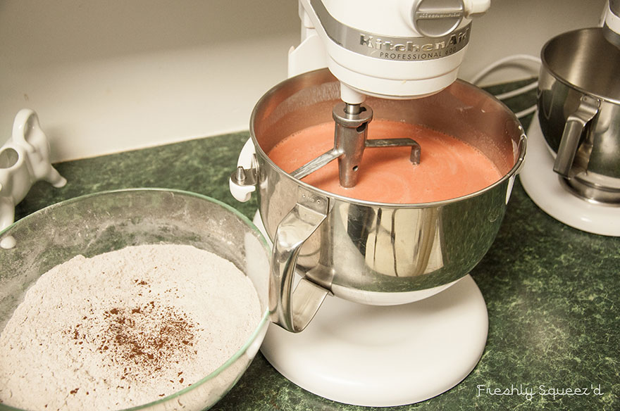 ralph-wiggum-cutout-cake-kylie-mangles-freshly-squeezd-2 ralph-wiggum-cutout-cake-kylie-mangles-freshly-squeezd-2