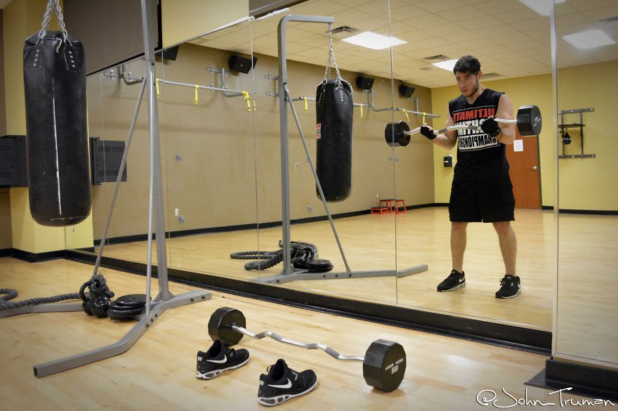 Trick Photography By Photoshop Artist And Photographer John Truman Trick Photography By Photoshop Artist And Photographer John Truman