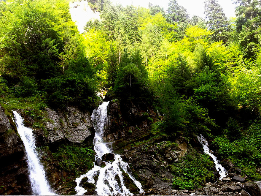 Valea Spumoasă,munții Bucegi (the Foamy Valley, Bucegi Mountains)