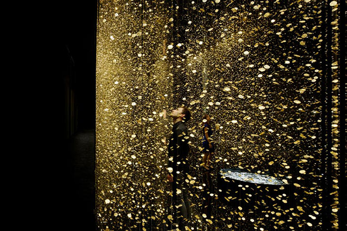 watch-plate-instalation-citizen-tsuyoshi-tane -4 watch-plate-instalation-citizen-tsuyoshi-tane -4