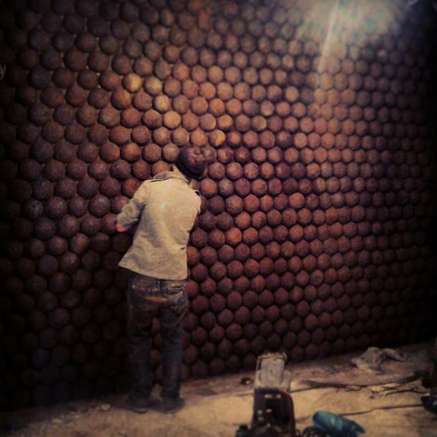 I Made A Wall Of 729 Rusty Cannonballs I Made A Wall Of 729 Rusty Cannonballs