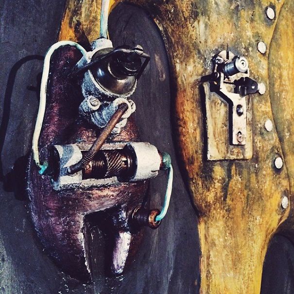 Upcycled Robot From Plaster