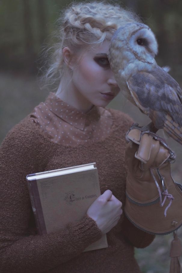 The Owls Are Not What They Seem - Photo Session With Real Birds The Owls Are Not What They Seem - Photo Session With Real Birds