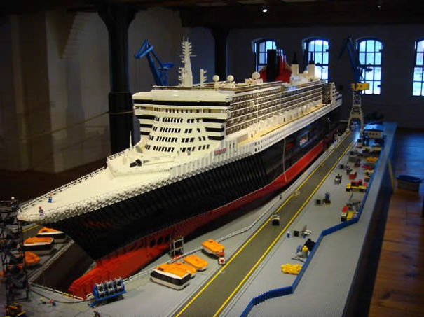 35 Lego Mega Constructions You (probably) Haven’t Seen Before 35 Lego Mega Constructions You (probably) Haven’t Seen Before