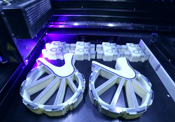 3d-printed-prosthetic-legs-deformed-paws-dog-derby-15 3d-printed-prosthetic-legs-deformed-paws-dog-derby-15